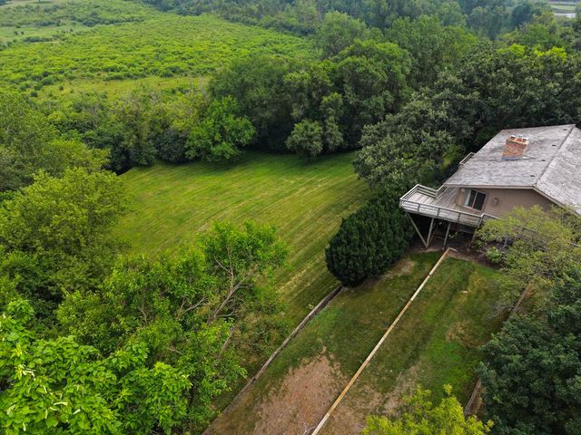 24283 N GRANDVIEW Drive, Lake Barrington, IL 60010
