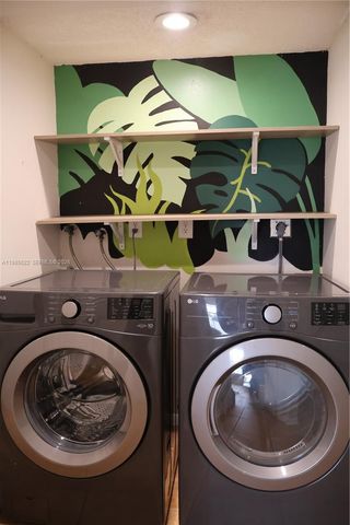 1433 Kittiwake Ct, Homestead, FL 33035