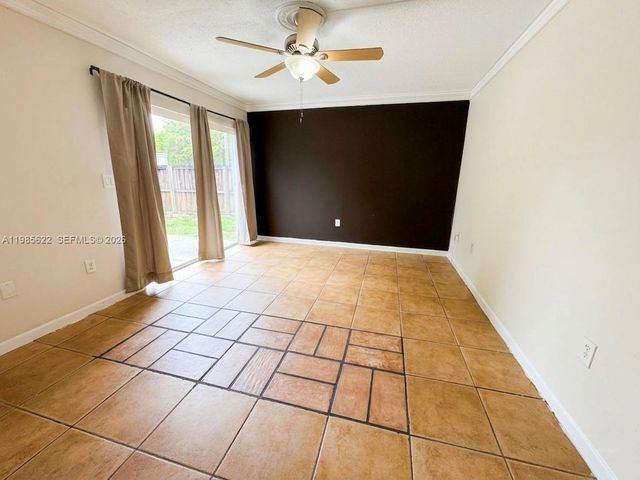 1433 Kittiwake Ct, Homestead, FL 33035