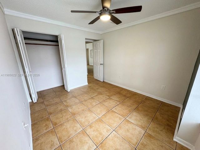 1433 Kittiwake Ct, Homestead, FL 33035