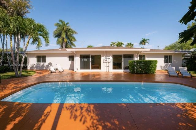 236 NE 1st St, Dania Beach, FL 33004