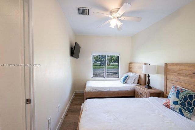 236 NE 1st St, Dania Beach, FL 33004