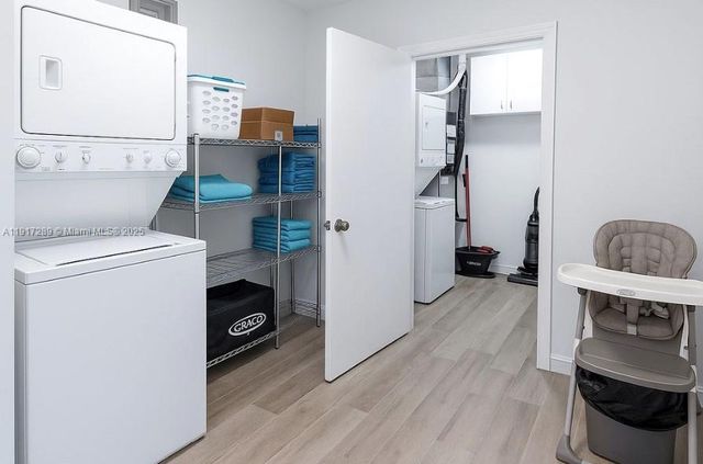 236 NE 1st St, Dania Beach, FL 33004