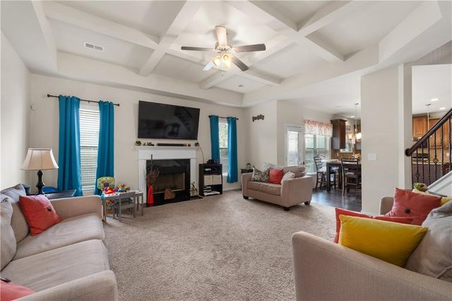 2748 Village Park Drive E, Ellenwood, GA 30294