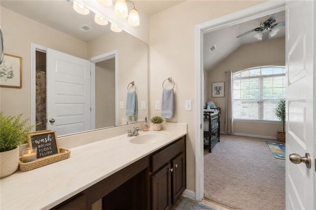 2748 Village Park Drive E, Ellenwood, GA 30294