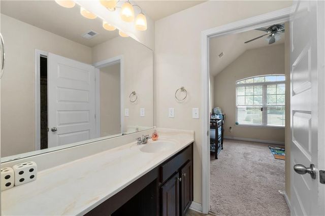 2748 Village Park Drive E, Ellenwood, GA 30294