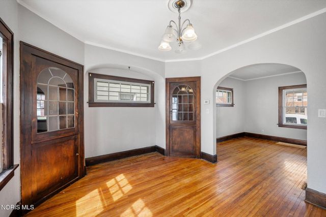 1845 Jermain Drive, Toledo, OH 43606