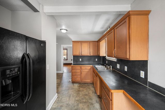 1845 Jermain Drive, Toledo, OH 43606