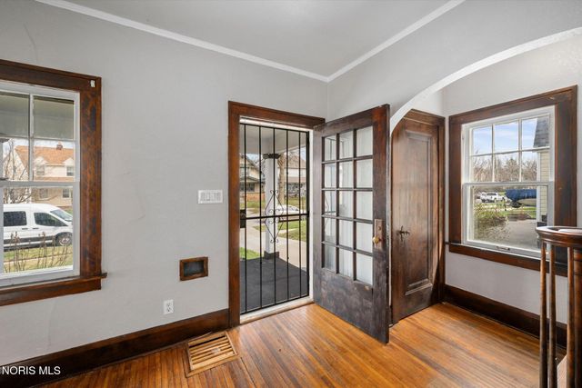 1845 Jermain Drive, Toledo, OH 43606