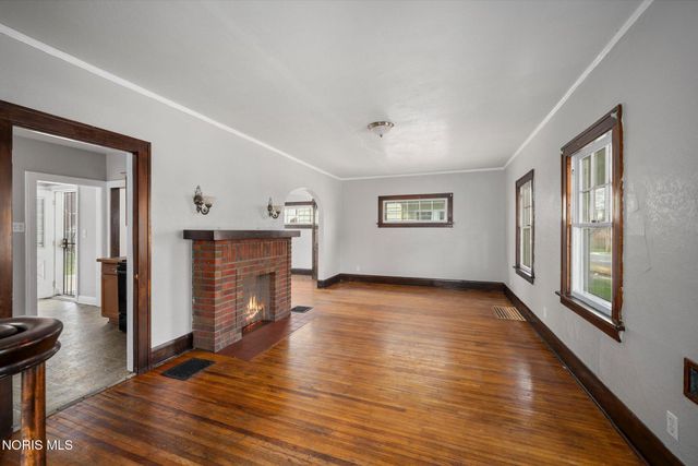 1845 Jermain Drive, Toledo, OH 43606