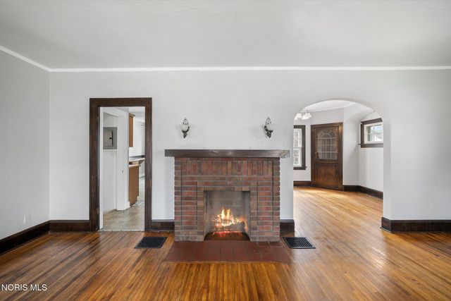 1845 Jermain Drive, Toledo, OH 43606