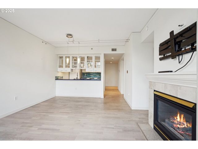 1132 Sw 19TH Ave 512, Portland, OR 97205