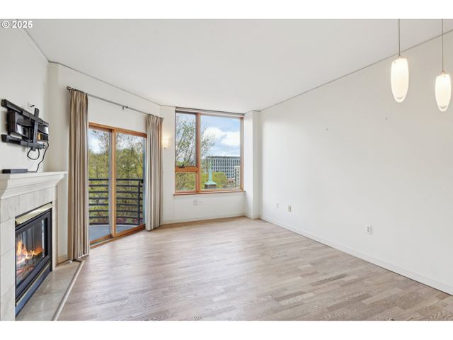 1132 Sw 19TH Ave 512, Portland, OR 97205