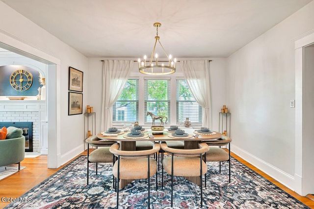 942 Myrtle Avenue, Albany, NY 12208