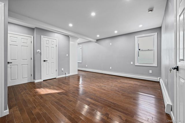 10415 202nd Street, Hollis, NY 11412