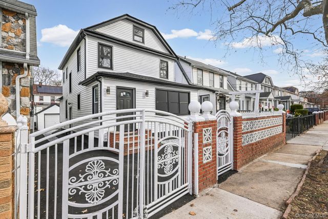 10415 202nd Street, Hollis, NY 11412