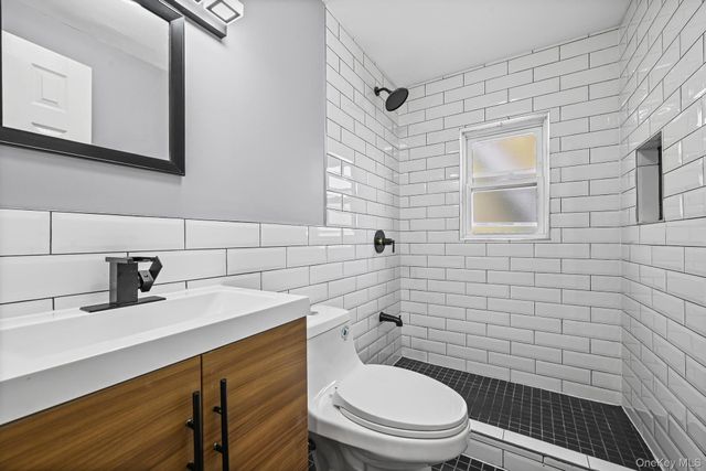 10415 202nd Street, Hollis, NY 11412