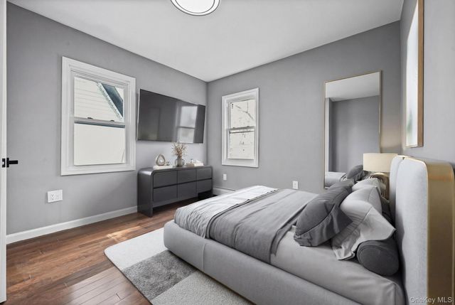 10415 202nd Street, Hollis, NY 11412