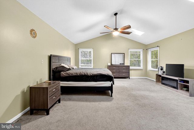 104 RED OAK DR, Dover, DE 19904