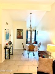 1449 E HIGHLAND Avenue 6, Phoenix, AZ 85014