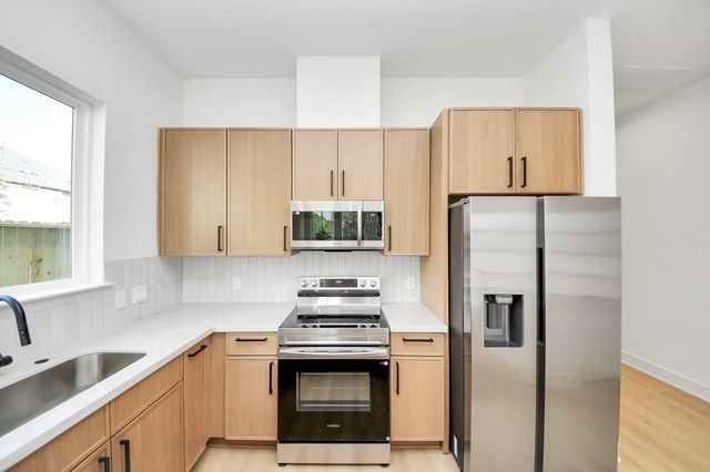 4607 Gunter Street A, Houston, TX 77020