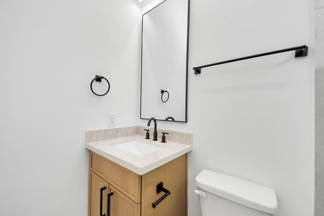 4607 Gunter Street A, Houston, TX 77020