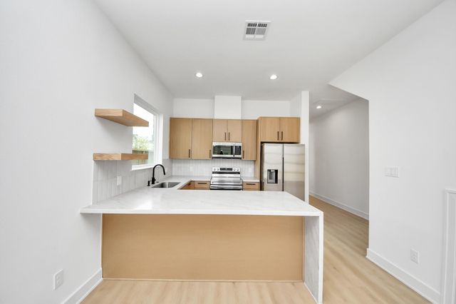 4607 Gunter Street A, Houston, TX 77020