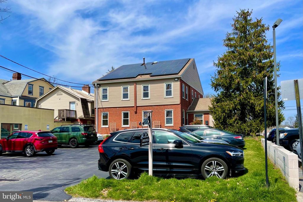 320-322 W FRONT ST #0322, MEDIA, PA 19063 — photo 2