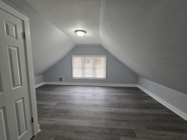 1271 N 43rd STREET, Milwaukee, WI 53208