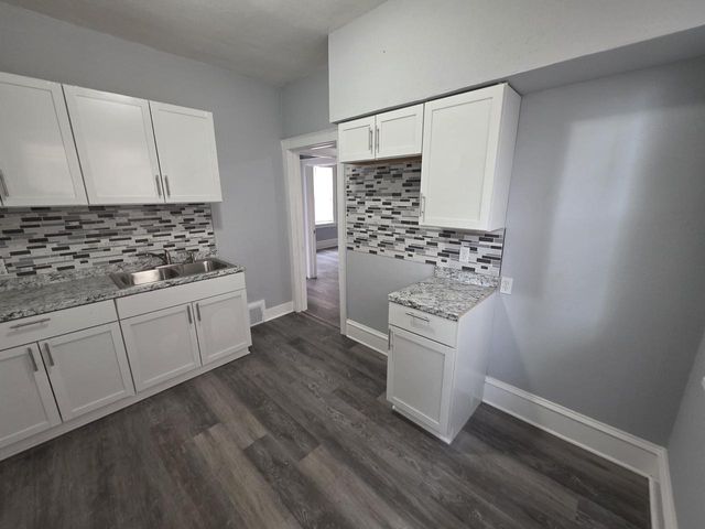 1271 N 43rd STREET, Milwaukee, WI 53208