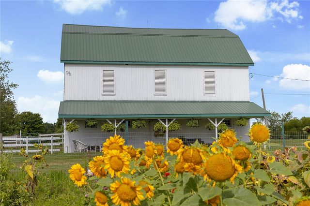 206 Lee Road, Springfield Twp, PA 16127