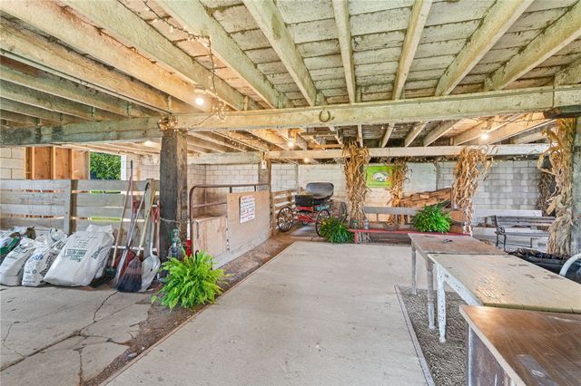 206 Lee Road, Springfield Twp, PA 16127