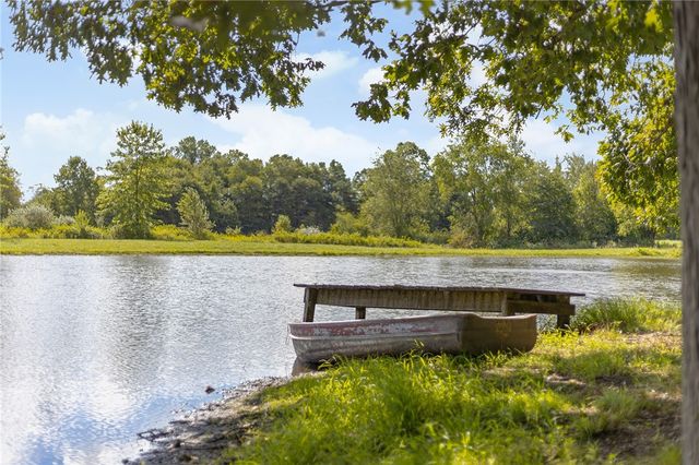 206 Lee Road, Springfield Twp, PA 16127