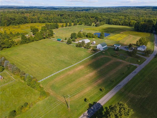 206 Lee Road, Springfield Twp, PA 16127