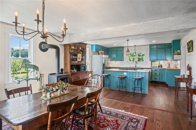 206 Lee Road, Springfield Twp, PA 16127