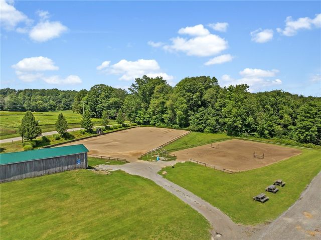 206 Lee Road, Springfield Twp, PA 16127