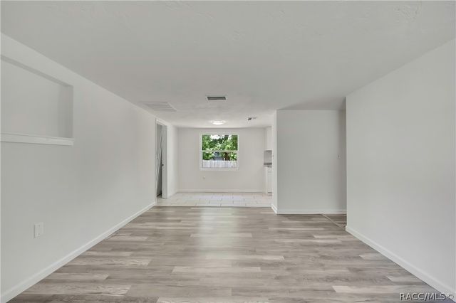 7 Daniel Street, Beverly Hills, FL 34465