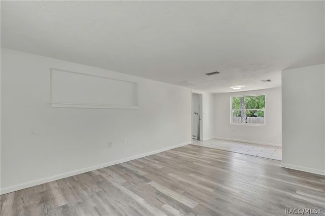 7 Daniel Street, Beverly Hills, FL 34465