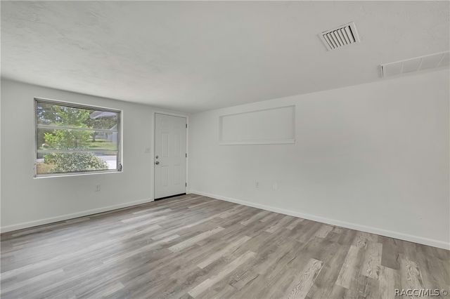 7 Daniel Street, Beverly Hills, FL 34465