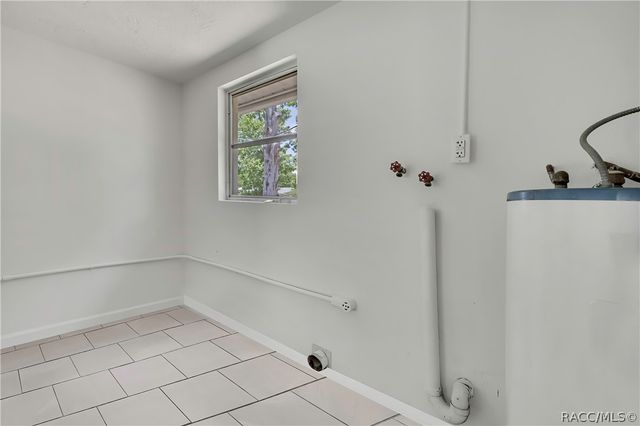 7 Daniel Street, Beverly Hills, FL 34465