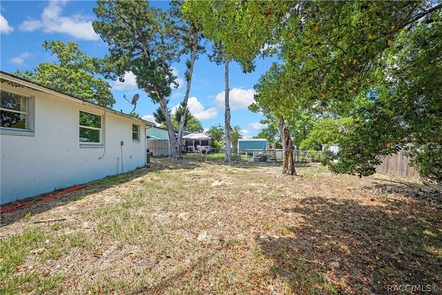 7 Daniel Street, Beverly Hills, FL 34465