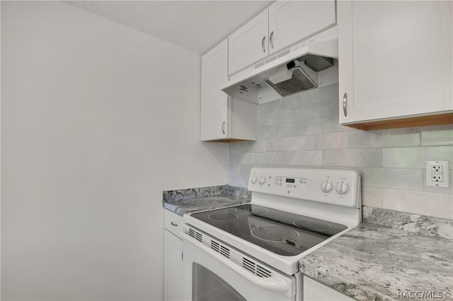 7 Daniel Street, Beverly Hills, FL 34465