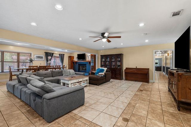 29 Overlook Drive, Seale, AL 36875