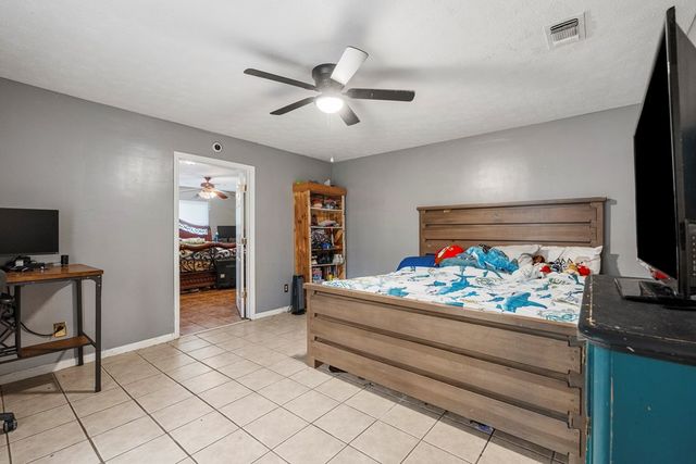 29 Overlook Drive, Seale, AL 36875