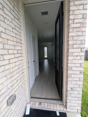 1301 Green Jay Lane, La Marque, TX 77568
