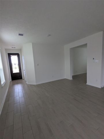 1301 Green Jay Lane, La Marque, TX 77568