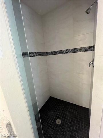 4334 SW 9th PL, Cape Coral, FL 33914