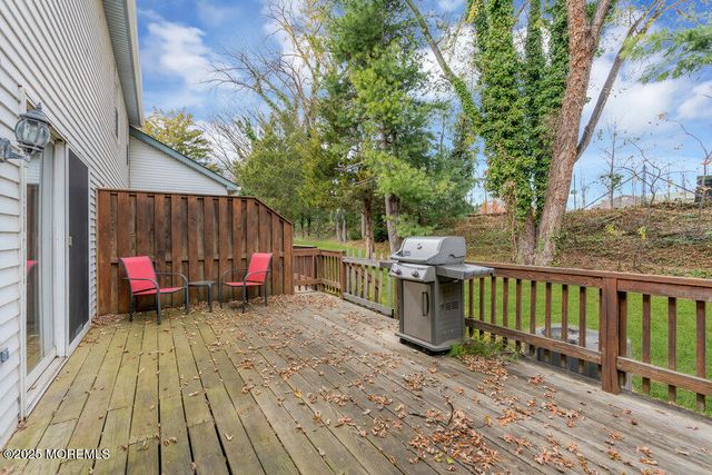 24 Old Mill Court, Wall, NJ 07719