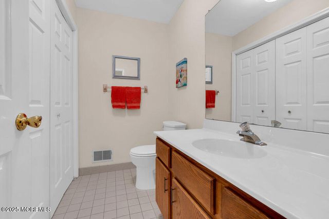 24 Old Mill Court, Wall, NJ 07719