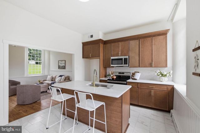 845 WHITE SCHOOL RD, Honey Brook, PA 19344